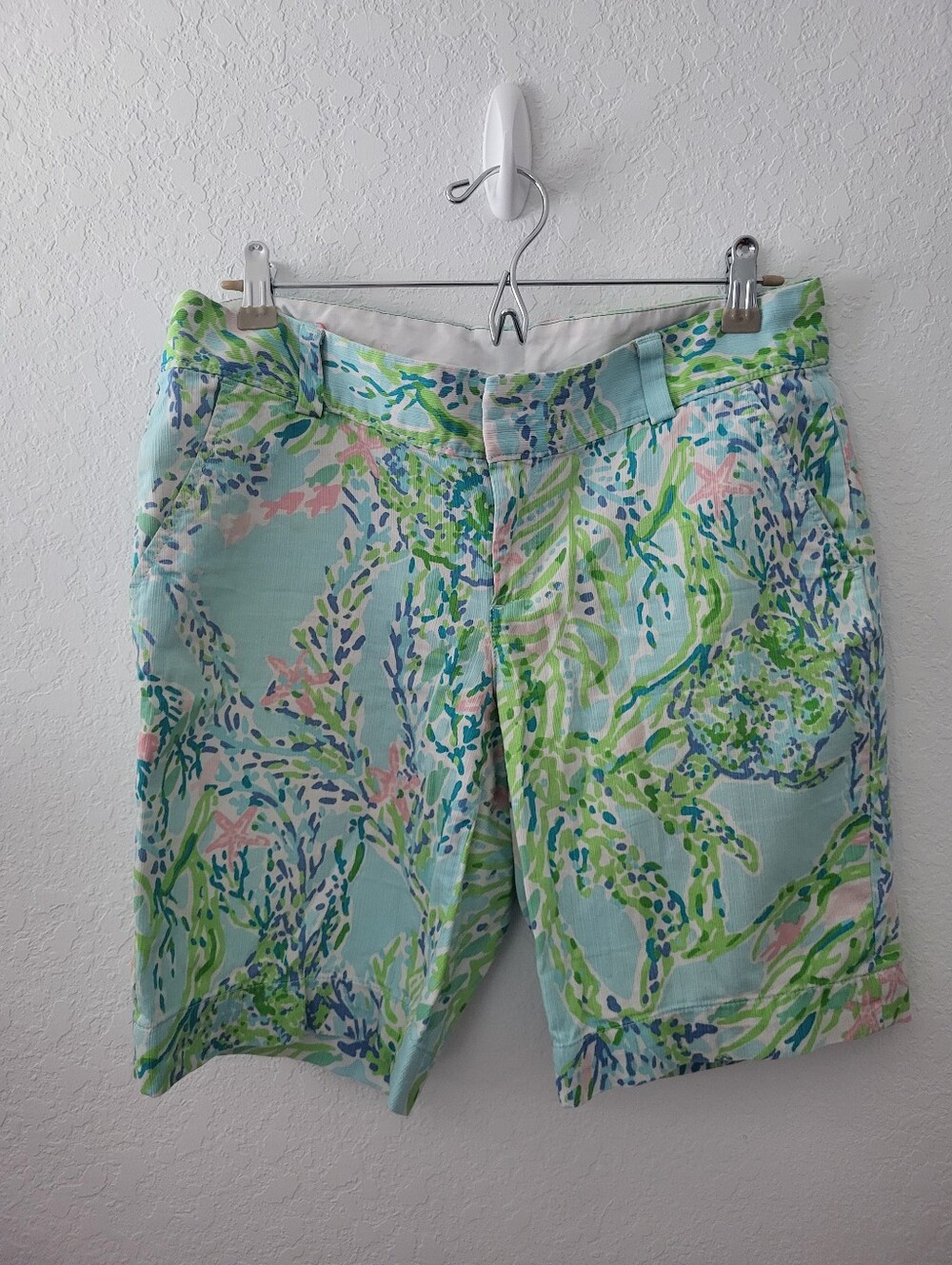 Lilly Pulitzer | The chipper shorts in Skye blue heaven print